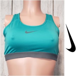 Nike Dri-FIT Sports Bra